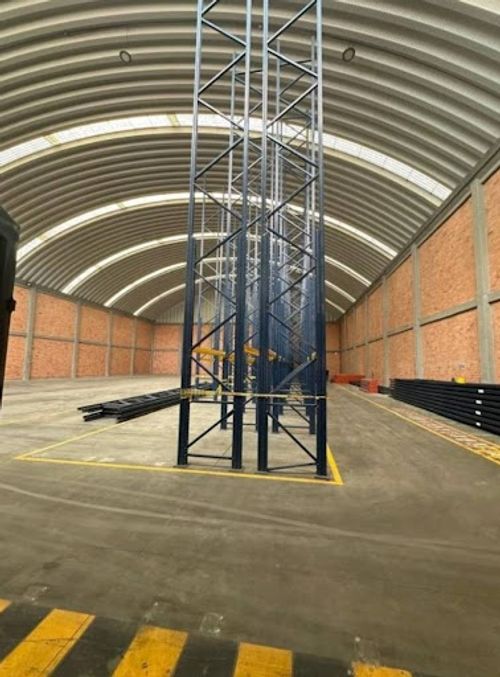 Bodega en arriendo en Centro Tocancipá, Tocancipá, 1750 m² · foto 2 de 14