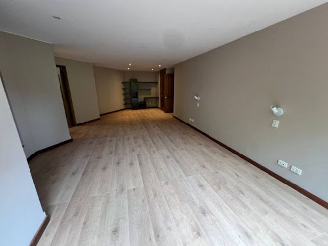 Apartamento de 3 alcobas en venta en Santa Barbara Alta, Bogotá, 276 m² · foto 20 de 21