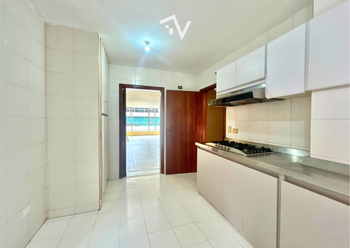 Apartamento de 3 alcobas en venta en Altos Del Prado, Barranquilla, 180 m² · foto 7 de 24