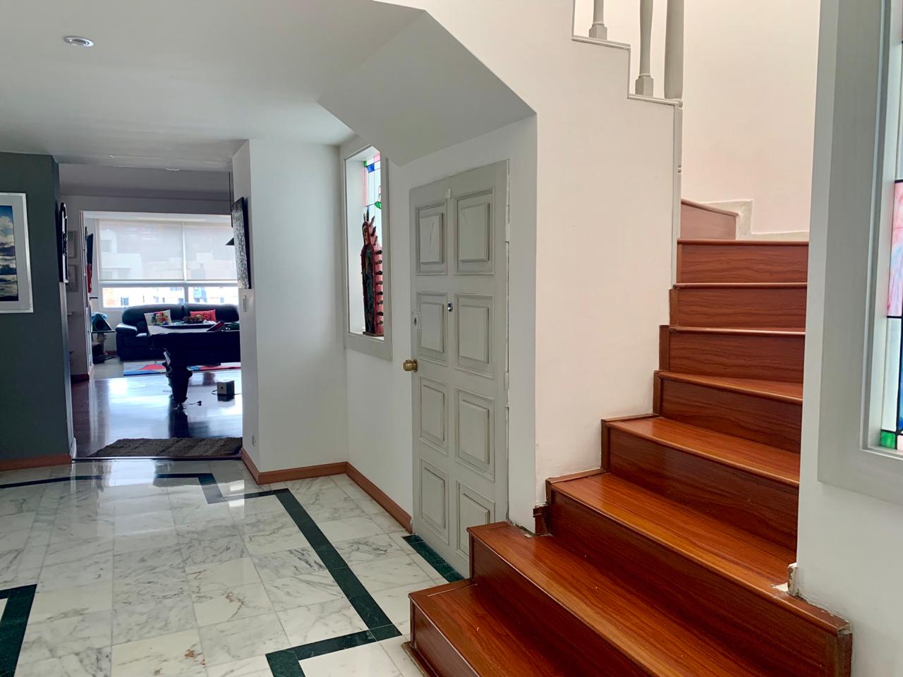 Apartamento en venta en Santa Barbara Central, Bogotá · foto 4 de 18