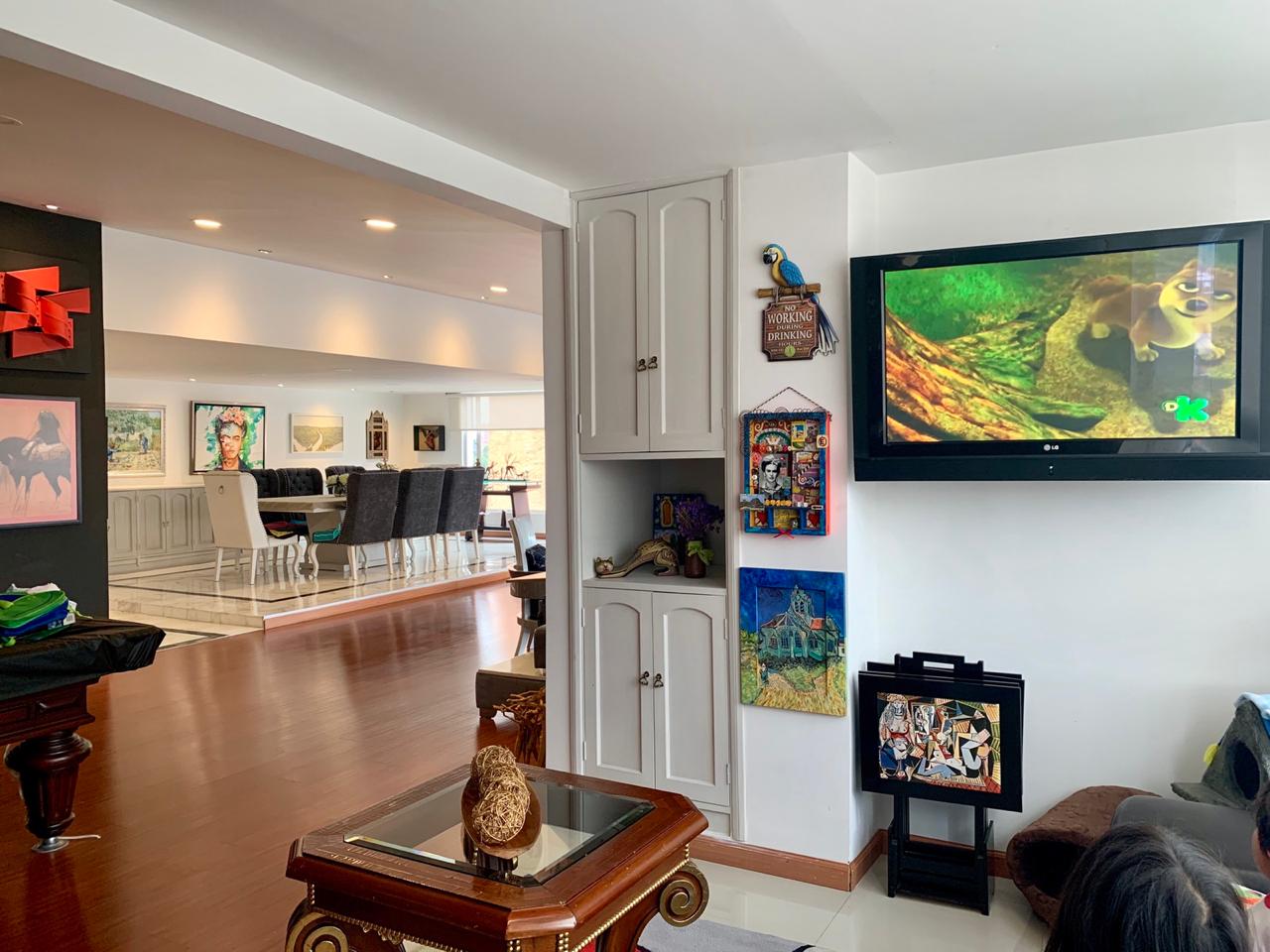 Apartamento en venta en Santa Barbara Central, Bogotá · foto 5 de 18