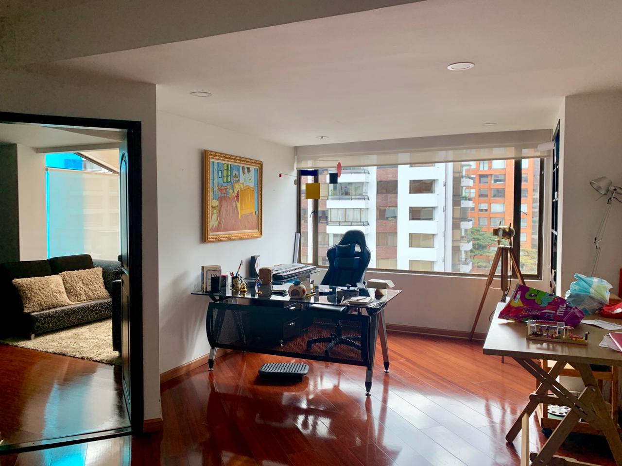 Apartamento en venta en Santa Barbara Central, Bogotá · foto 7 de 18