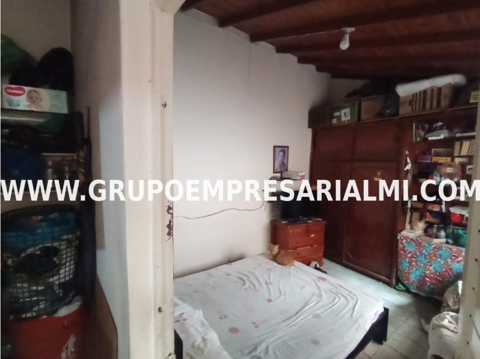 Apartaestudio for sale in Belén, Medellín