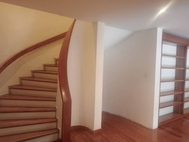 Apartamento de 3 alcobas en venta en El Retiro, Bogotá, 242 m² · foto 11 de 24