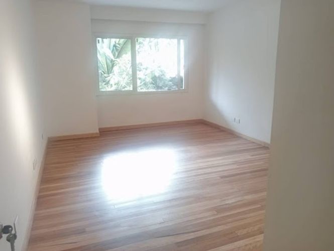 Apartamento de 3 alcobas en venta en El Retiro, Bogotá, 242 m² · foto 17 de 24