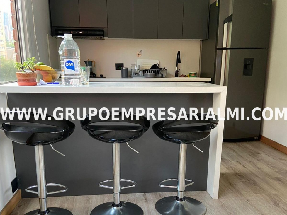 Apartaestudio en venta en El Poblado, Medellín 2