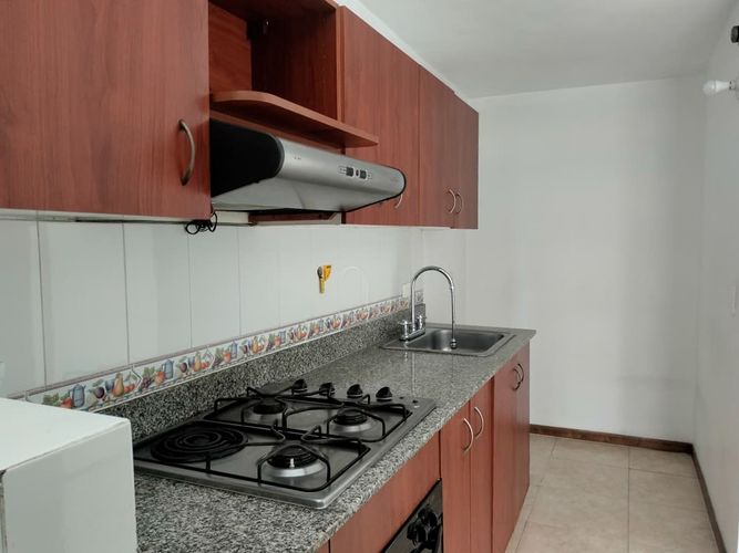 Apartamento de 4 alcobas en arriendo en Vía Las Palmas, Medellín, 110 m² · foto 7 de 15