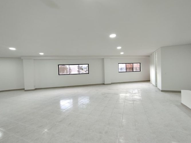 Local en arriendo en Playas De Maria, Sabaneta, 90 m² · foto 2 de 10