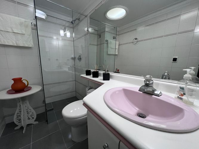 Apartamento de 3 alcobas en venta en Laureles, Medellín, 144 m² · foto 17 de 24