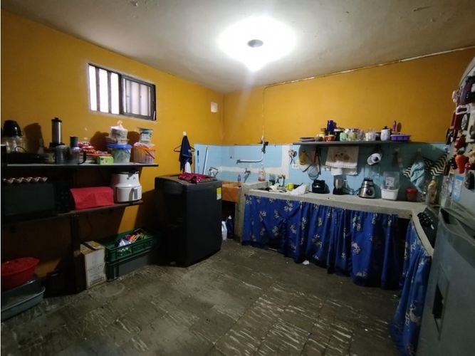 Casa de 6 alcobas en venta en Las Palmas, Medellín, 102 m² · foto 12 de 15