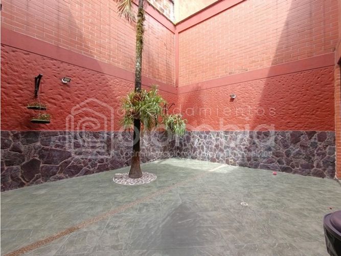 Casa de 4 alcobas en venta en Ub Cortijo De San Jose, Sabaneta, 410 m² · foto 15 de 24