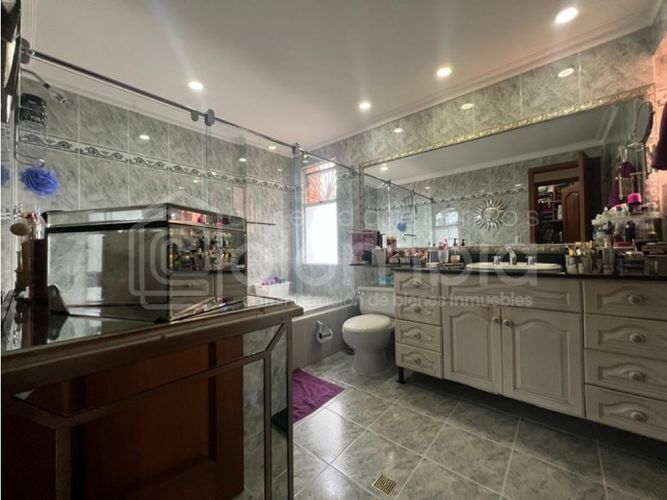Casa de 4 alcobas en venta en La Calera, Medellín, 360 m² · foto 20 de 23