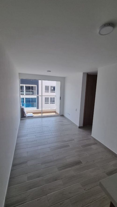 Apartamento de 2 alcobas en venta en La Selva, Cali, 54 m² · foto 2 de 11