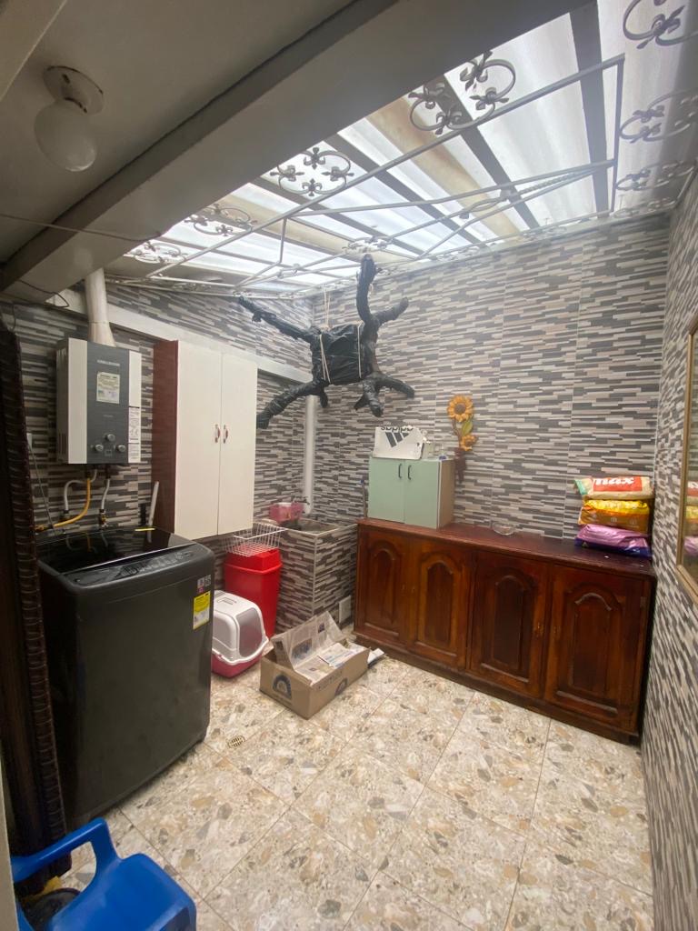 Casa en venta en Villa Andrea, Bogotá · foto 8 de 17