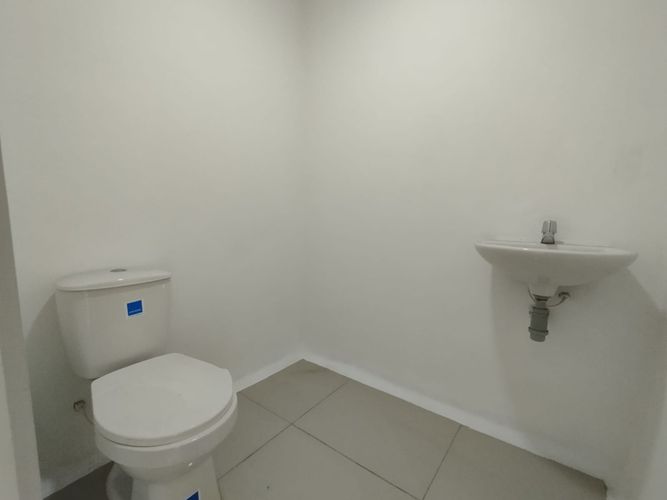 Local en arriendo en Sector Plaza De Bolivar, Pereira, 30 m² · foto 7 de 8