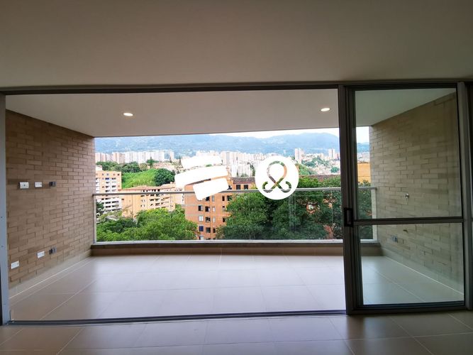Apartamento de 5 alcobas en venta en Zona Centro, Envigado, 156 m² · foto 4 de 24
