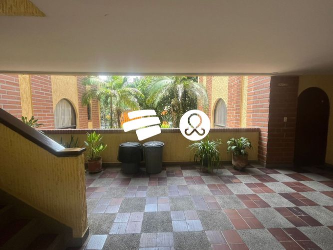 Apartamento de 4 alcobas en venta en Laureles, Medellín, 113 m² · foto 16 de 19