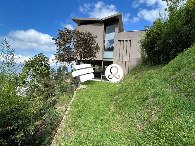 Casa de 3 alcobas en venta en Zona Centro, Envigado · foto 11 de 24