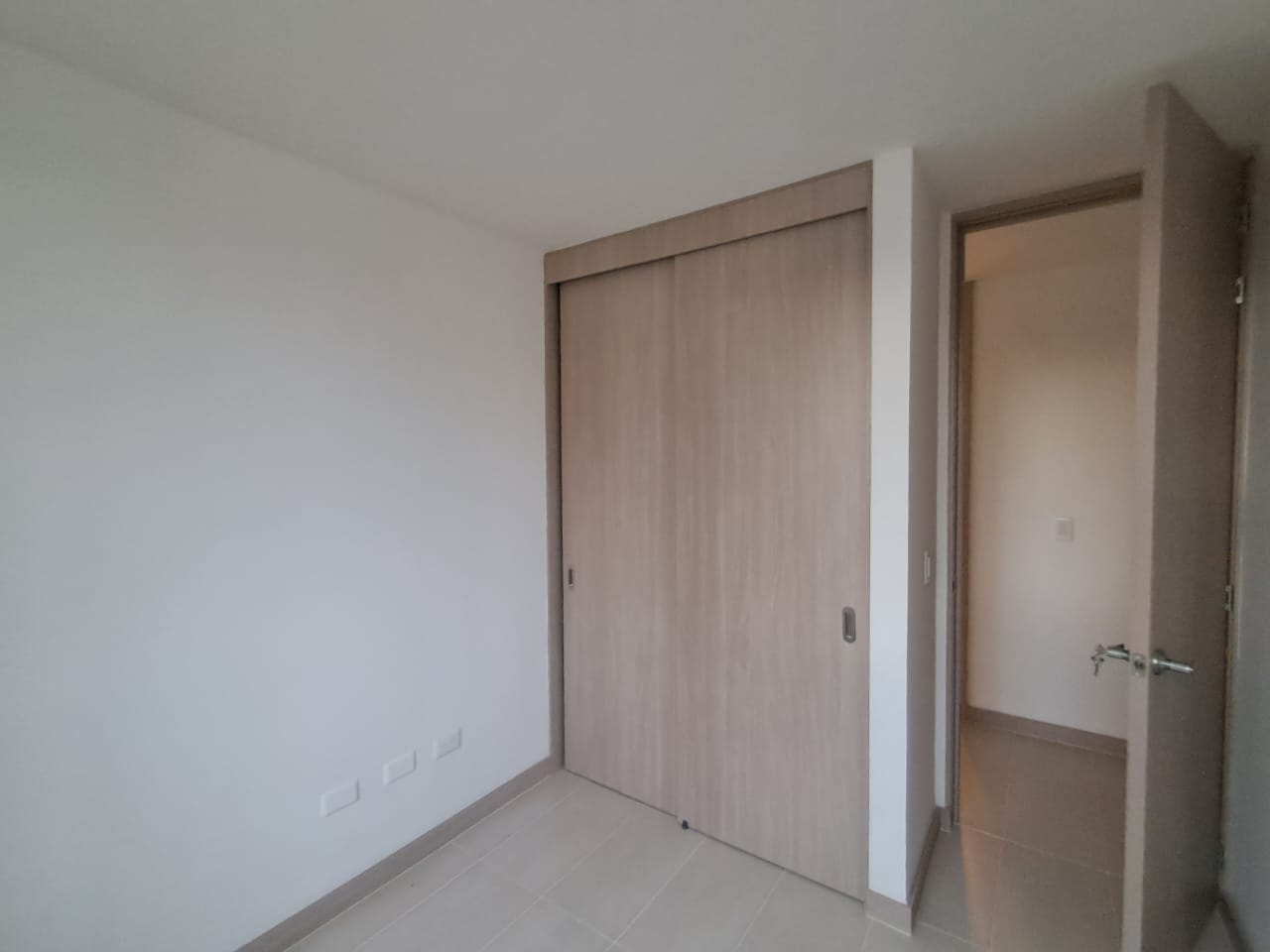 Apartamento en arriendo en Los Colegios, Rionegro · foto 10 de 12