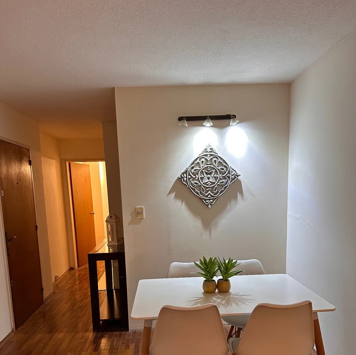 ALQUILER EN POCITOS, HERMOSO APTO DE 2 DORMITORIOS, BALCON Y PATIO CON PARRILLERO, OPCION AMUEBLADO · Foto 6