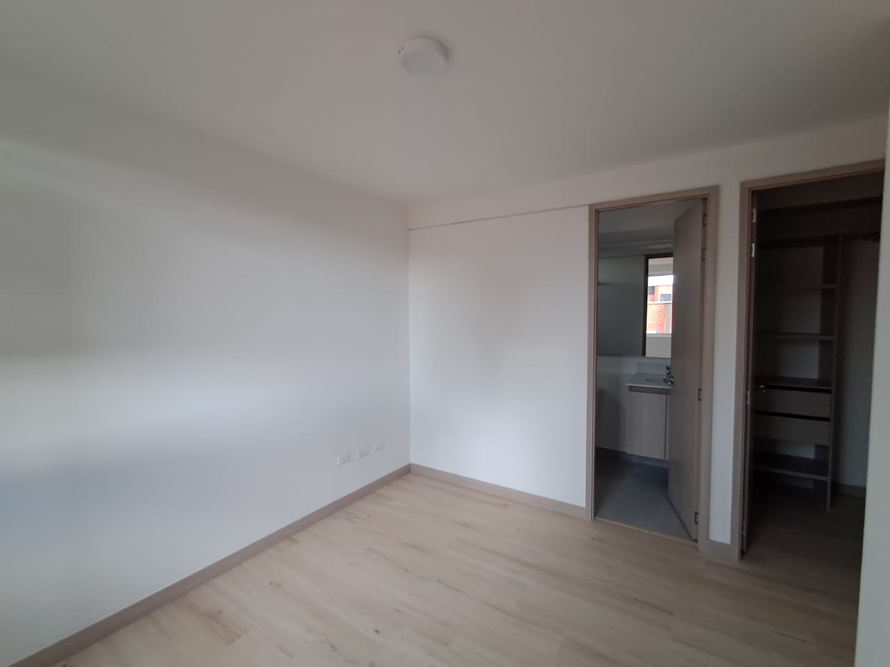 Apartamento en arriendo en Los Colegios, Rionegro · foto 13 de 17