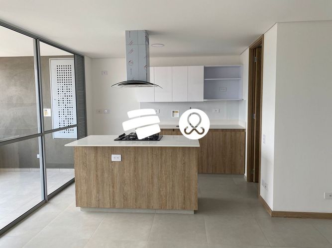 Apartamento de 3 alcobas en venta en Loma De La Doctora, Sabaneta, 83 m² · foto 6 de 15