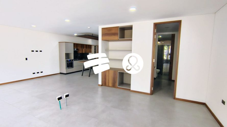 Apartamento de 1 alcoba en venta en El Poblado, Medellín, 86 m² · foto 2 de 24