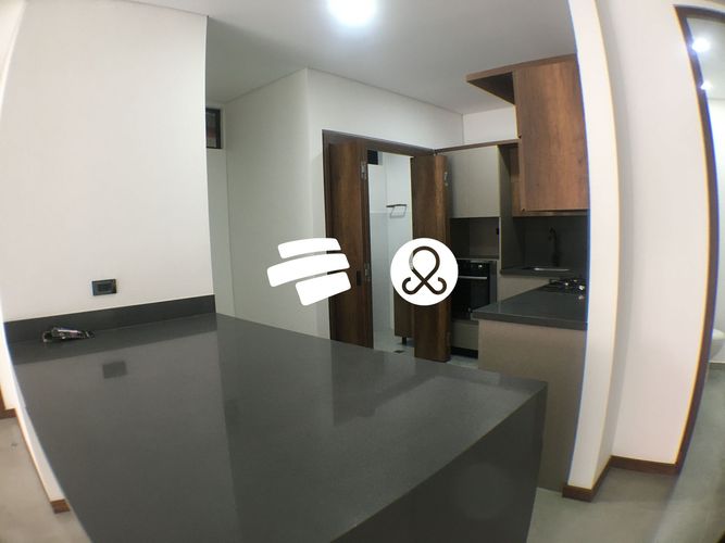 Apartamento en venta en El Poblado, Medellín · foto 3 de 19