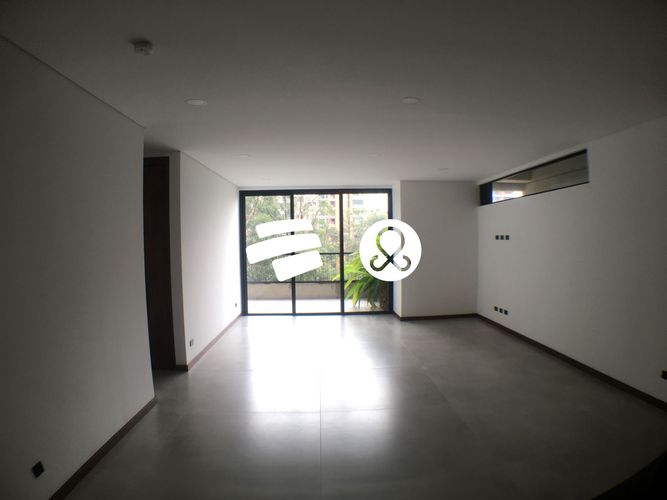 Apartamento en venta en El Poblado, Medellín · foto 5 de 19