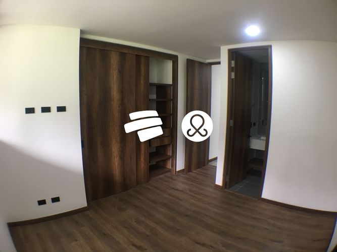 Apartamento en venta en El Poblado, Medellín · foto 10 de 19