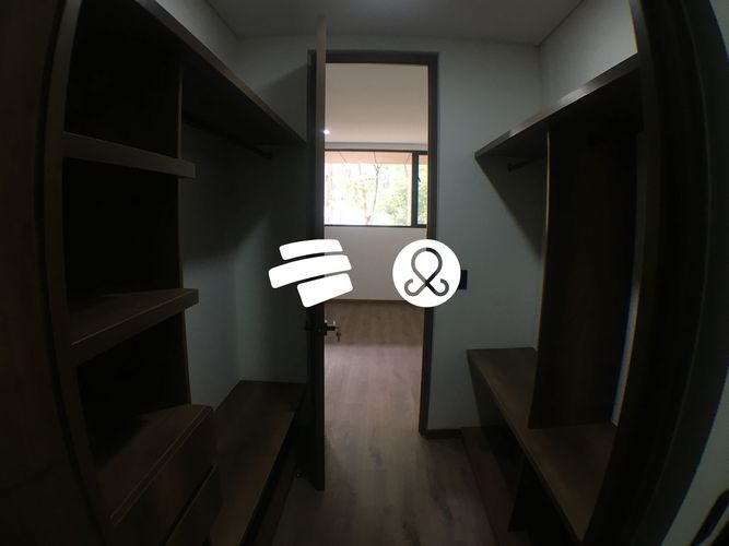 Apartamento de 3 alcobas en venta en El Poblado, Medellín, 136 m² · foto 7 de 17