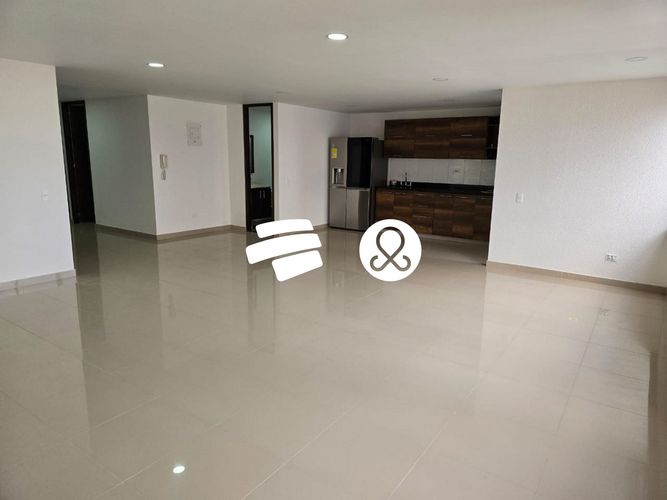 Apartamento de 3 alcobas en venta en Mayorca, Sabaneta, 119 m² · foto 2 de 11