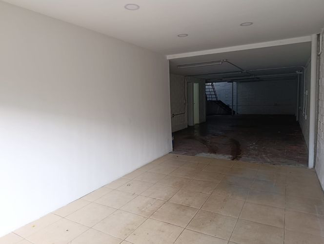 Local en arriendo en Perpetuo Socorro, Medellín, 120 m² · foto 2 de 18