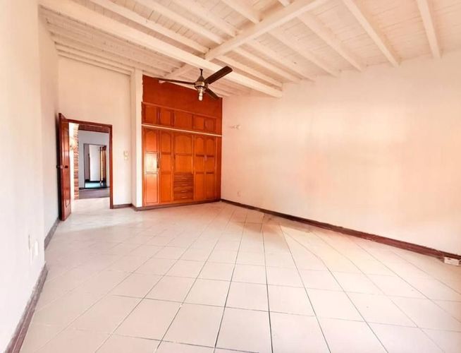 Casa de 6 alcobas en venta en Diamante 2, Bucaramanga, 360 m² · foto 9 de 13