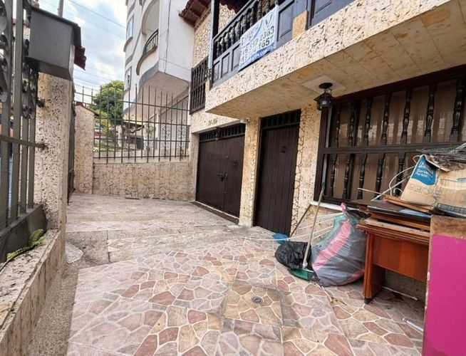 Casa de 6 alcobas en venta en Diamante 2, Bucaramanga, 360 m² · foto 10 de 13
