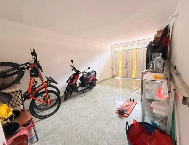 Casa de 7 alcobas en venta en San Alonso, Bucaramanga, 400 m² · foto 10 de 12