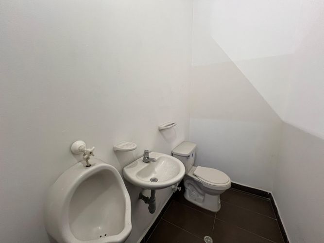 Local en arriendo en Centro, Itagüí, 215 m² · foto 16 de 20
