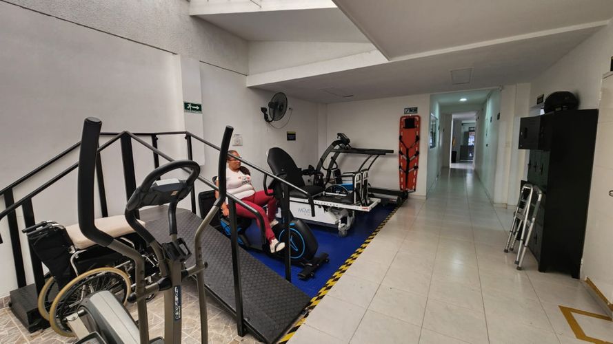 Casa de 10 alcobas en venta en Tequendama, Cali, 362 m² · foto 7 de 10