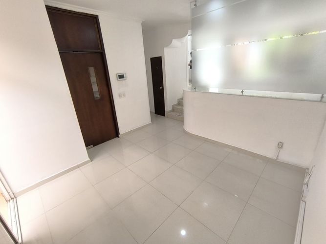 Casa de 6 alcobas en venta en Cañaveral, Floridablanca, 259 m² · foto 10 de 24