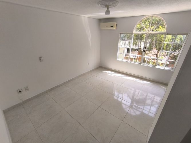Casa de 6 alcobas en venta en Cañaveral, Floridablanca, 259 m² · foto 14 de 24