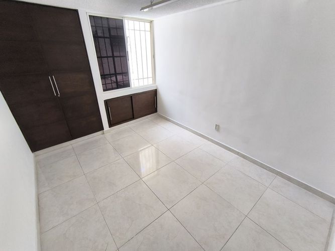 Casa de 6 alcobas en venta en Cañaveral, Floridablanca, 259 m² · foto 15 de 24