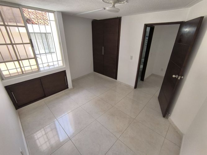 Casa de 6 alcobas en venta en Cañaveral, Floridablanca, 259 m² · foto 17 de 24