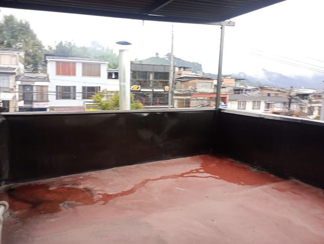 Casa de 3 alcobas en venta en La Enea Vieja, Manizales, 198 m² · foto 8 de 10