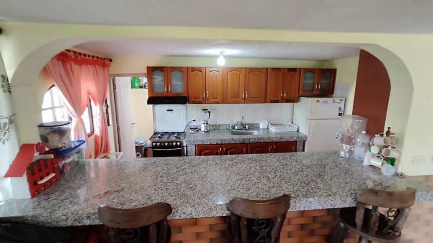 Casa de 5 alcobas en venta en Campo Verde, Piedecuesta, 260 m² · foto 5 de 24
