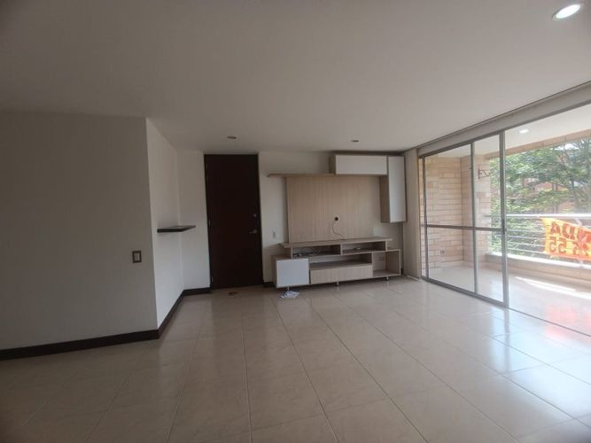 Apartamento en arriendo en La Pradera, Envigado, 113 m² · foto 20 de 24
