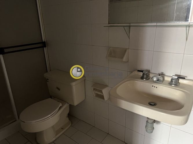 Casa de 5 alcobas en venta en Granjas De Provenza, Bucaramanga, 280 m² · foto 17 de 24