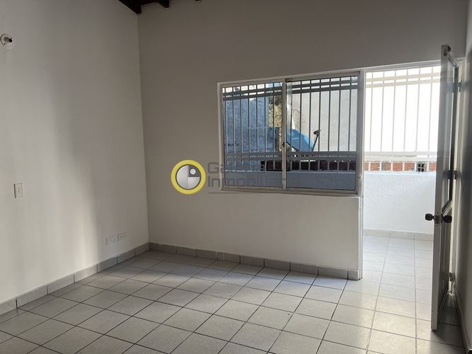 Casa de 5 alcobas en venta en Granjas De Provenza, Bucaramanga, 280 m² · foto 19 de 24