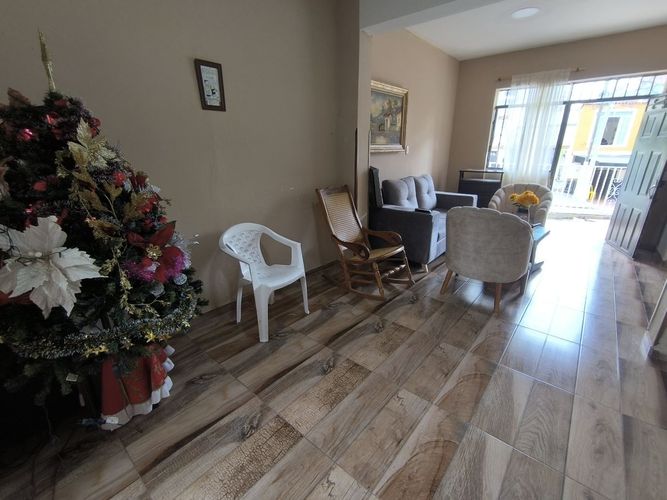 Casa de 6 alcobas en venta en El Prado, Bucaramanga, 280 m² · foto 3 de 22