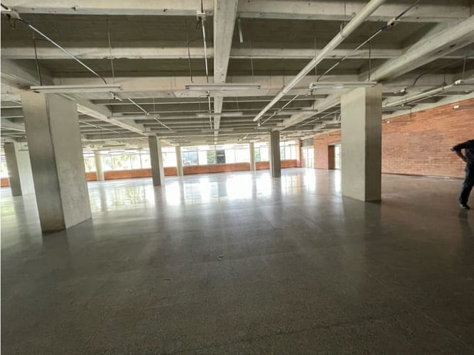 Oficina en arriendo en Shellmar, Medellín, 462 m² · foto 10 de 18