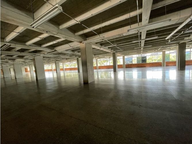 Oficina en arriendo en Shellmar, Medellín, 462 m² · foto 11 de 18